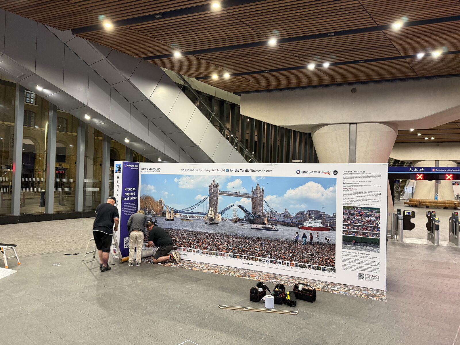 Fitting the printed panels around the freestanding structure